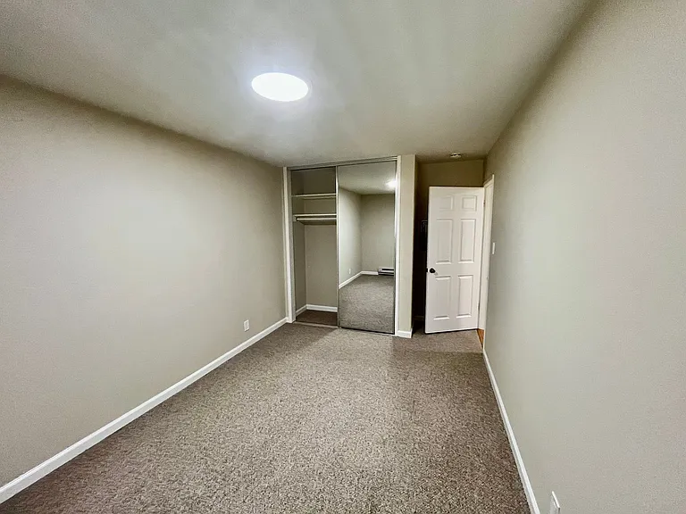 1865 Bush St #105 — Photo 8