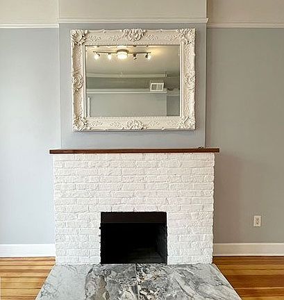 4th image of 1539 N Wells St APT 2