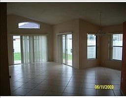 2nd image of 13325 Greenpointe Dr