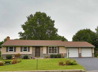 917 Hawthorn Ave, Mechanicsburg, PA 17055