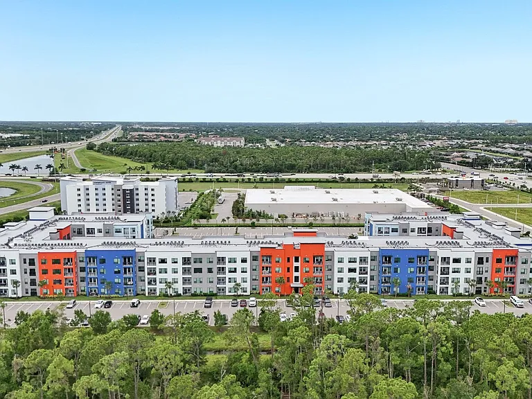 The Centro Apartments — Photo 84