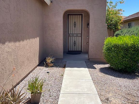 3rd image of 2319 W KRISTINA Avenue