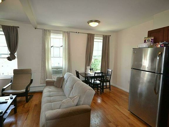 2nd image of 49 Vernon Ave #4