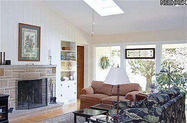 3rd image of 18 Daisy Ln
