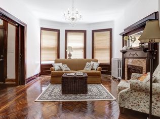 33-35 Osborne Ter, Newark, NJ 07108