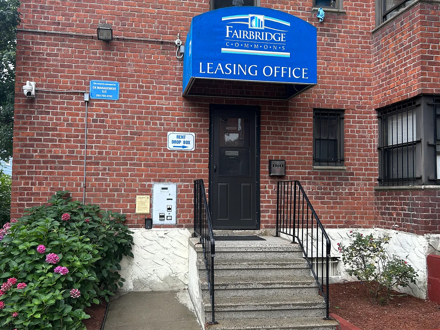 Fairbridge Commons — Photo 2
