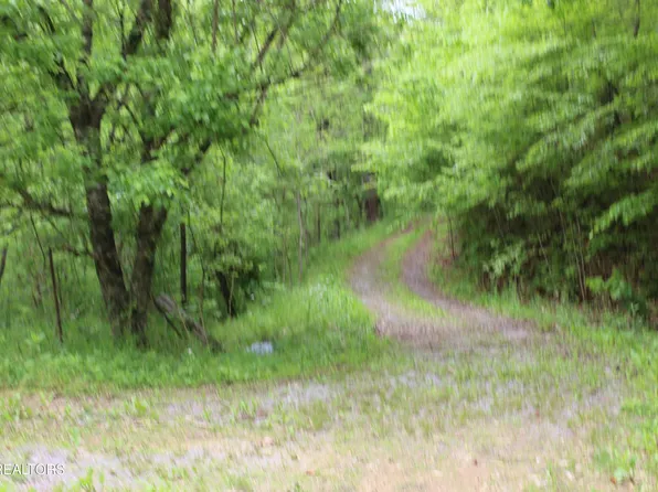 Leatherwood Rd, Sevierville, TN 37876