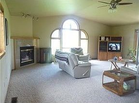 3rd image of 3238 Quinella Dr