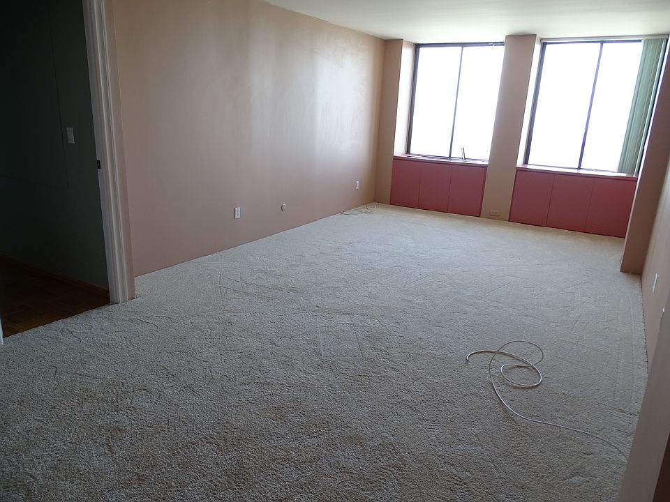 2nd image of 200 Winston Dr APT 2704