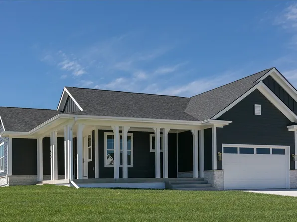 427 N 36th St, Cumming, IA 50061