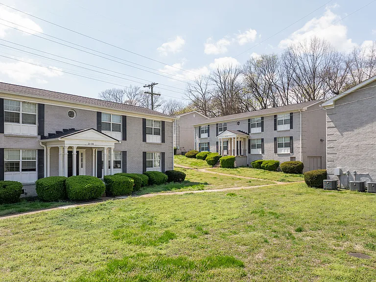 The Flats of Donelson — Photo 38