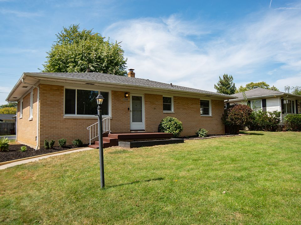 1st image of 1754 N Priscilla Ave