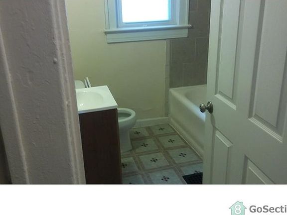 2nd image of 4137 Larkwood Ave