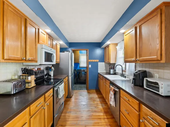 320 N Christy St, Fremont, NE 68025