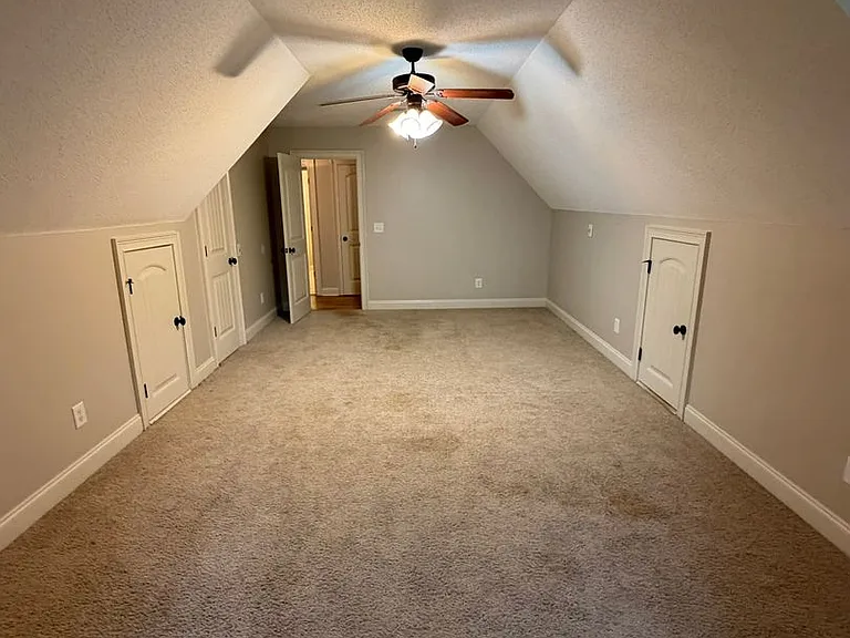 254 Southfield Ct — Photo 20