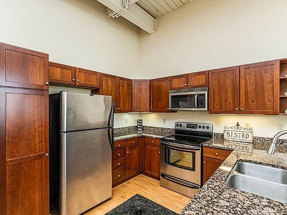 5th image of 306 N 26th St #U202