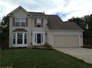 7232 Wilrose Ct, North Tonawanda, NY 14120