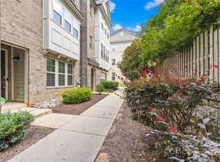 1228 Madison Towns Ln, Charlotte, NC 28209