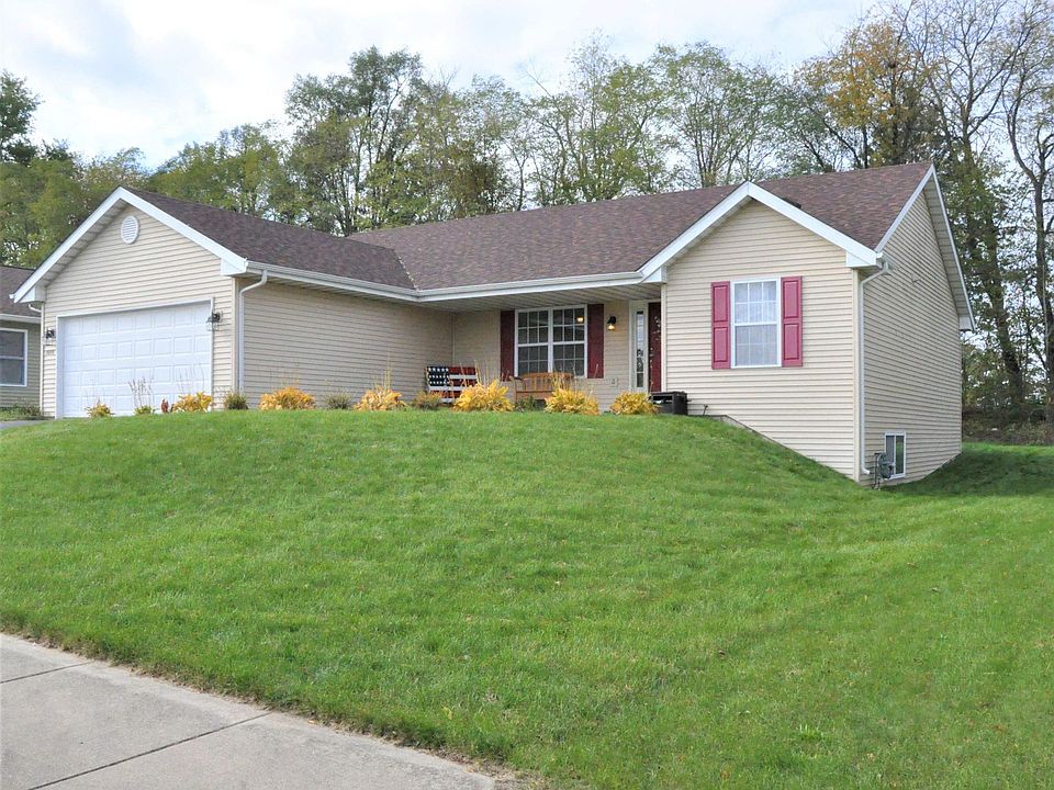 1st image of 3055 Carol Pl