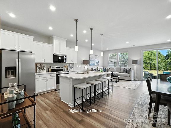 5th image of 7144 Hodges Meadow Ln