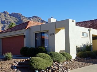 220 E Suntree St, Oro Valley, AZ 85737