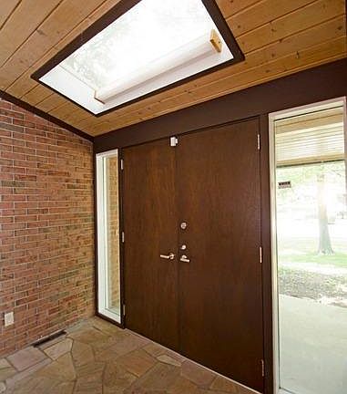 3rd image of 7634 Pineglen Dr