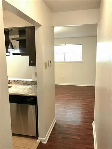 2500 Vivian St #2 — Photo 5