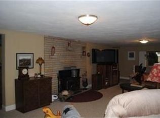 1787 E Parkhaven Dr, Seven Hills, OH 44131