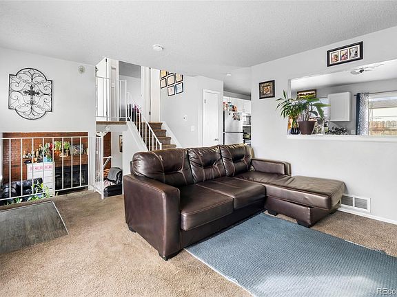 5th image of 4609 Fontana Way