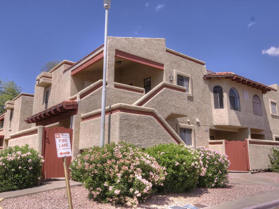 1st image of 850 S River Dr Unit 2014