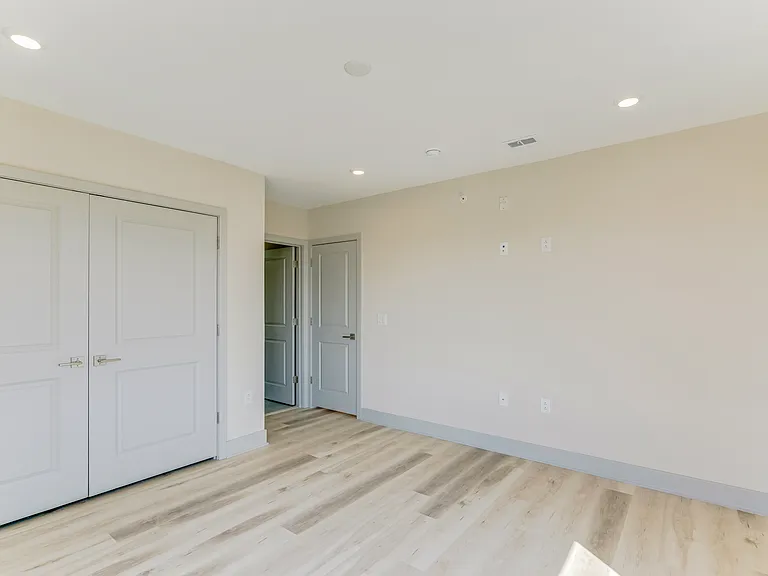 2328 N 2nd St — Photo 16