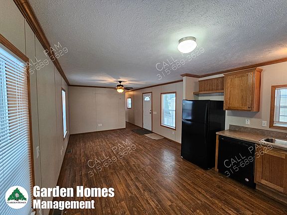 2nd image of 3 Spruce Ln