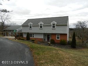2nd image of 484 Hawthorne Dr