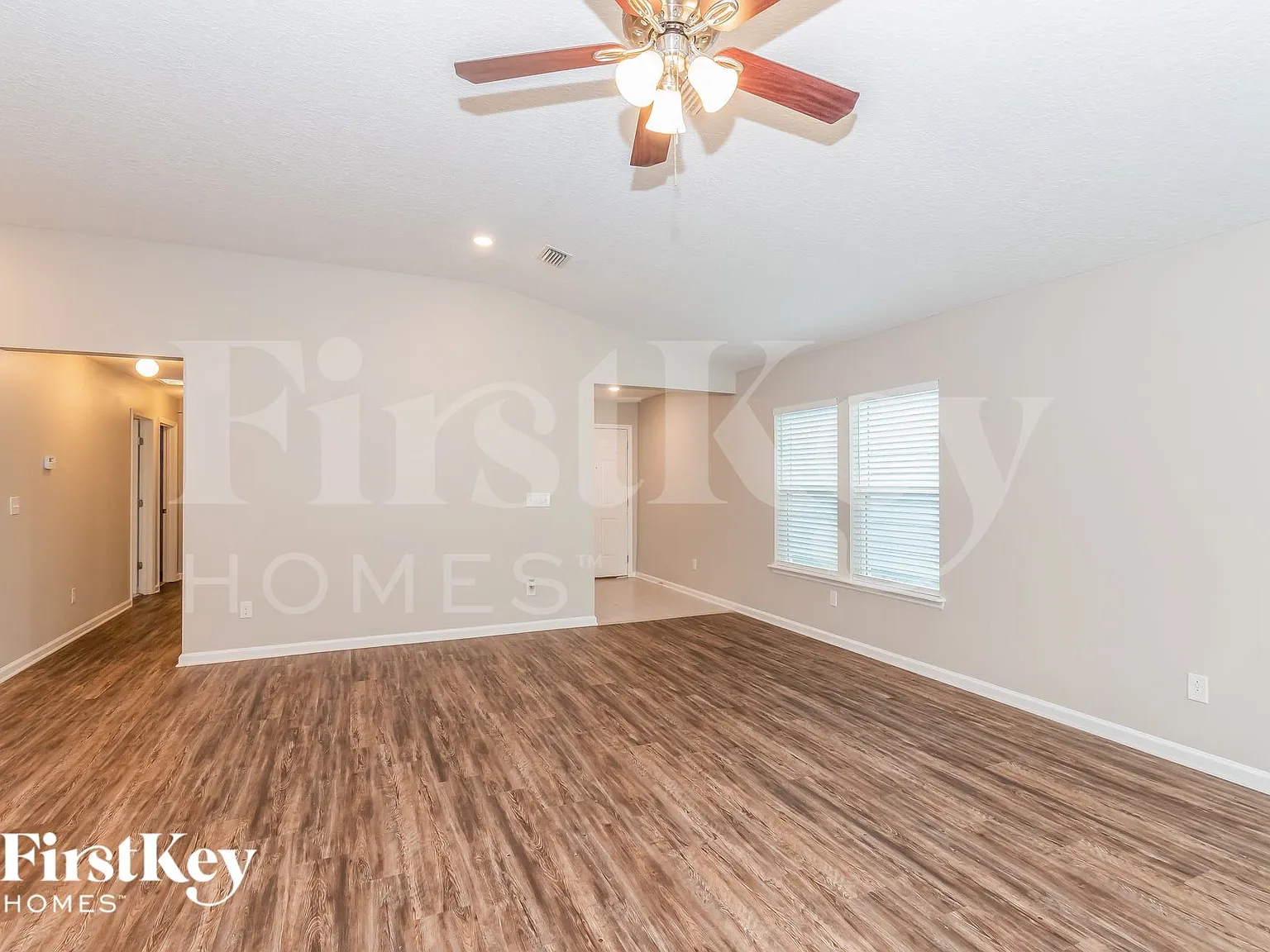 3 bed, 2.0 bath, 1503 sqft, $2,250 — Photo 4