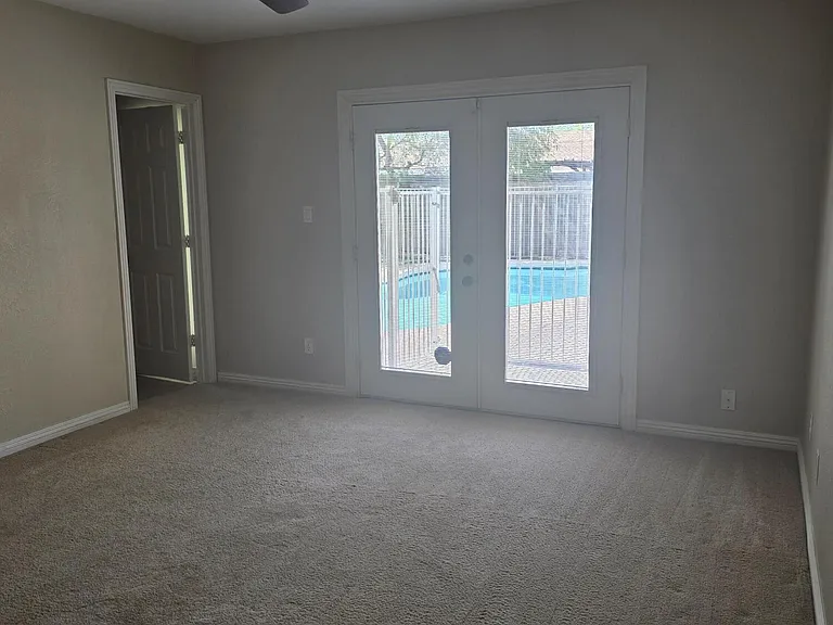 2614 E Sahuaro Dr — Photo 19
