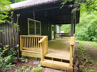 549 Orenda Dr, Franklin, NC 28734