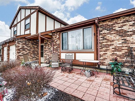 2nd image of 8329 Meadowlark Dr