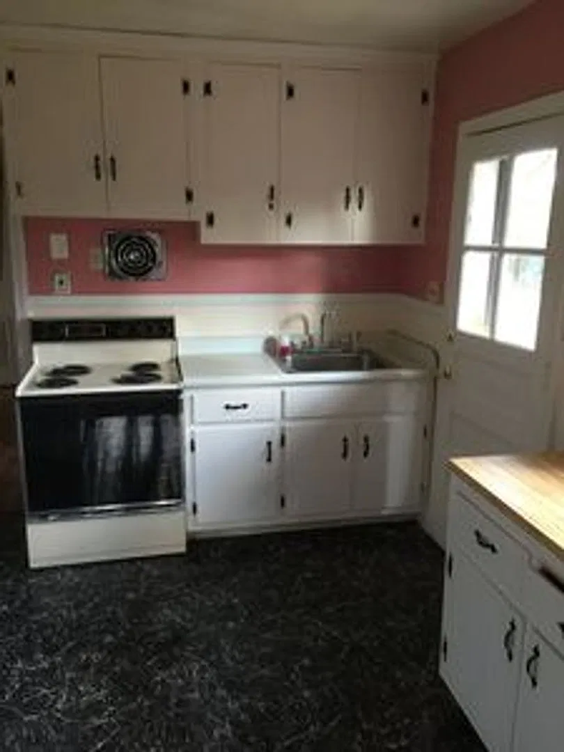 3 bed 1 bath in Henrico with Central HVAC — Photo 2