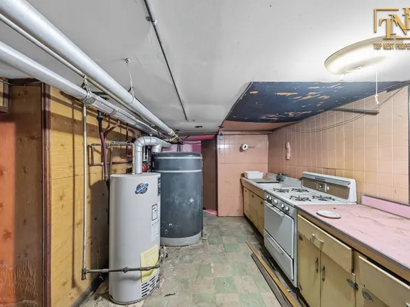 310 Brighton Avenue image 22 of 29