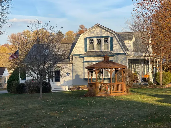 810 E High St, Mount Vernon, OH 43050