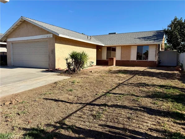 24323 Glencrest Dr, Moreno Valley, CA 92553