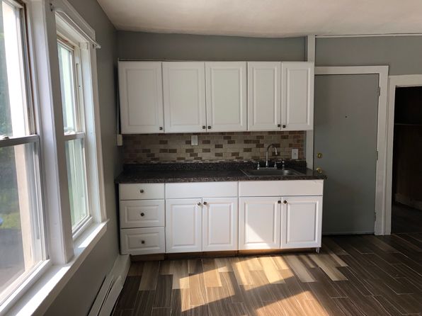 34 Winchester St FLOOR 2