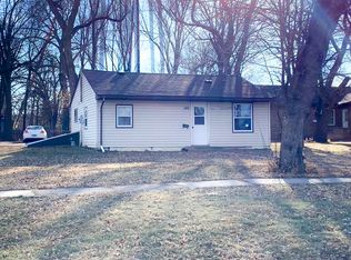 1412 7th St, Brookings, SD 57006