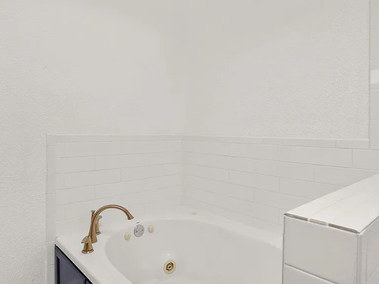11309 Loma Linda Cir — Photo 43