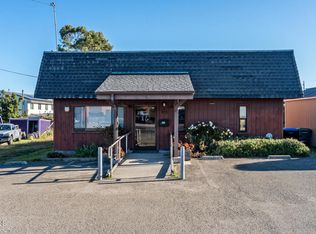 483 E Chestnut St, Fort Bragg, CA 95437
