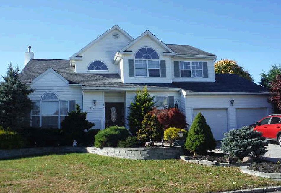 1st image of 29 Willowbend Ln