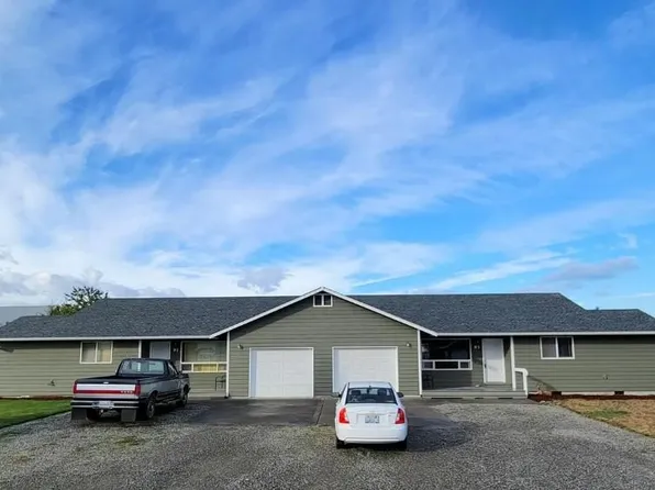 93 Mariners Dr, Sequim, WA 98382