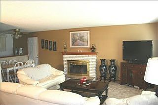 1st image of 1616 S Airpark Dr