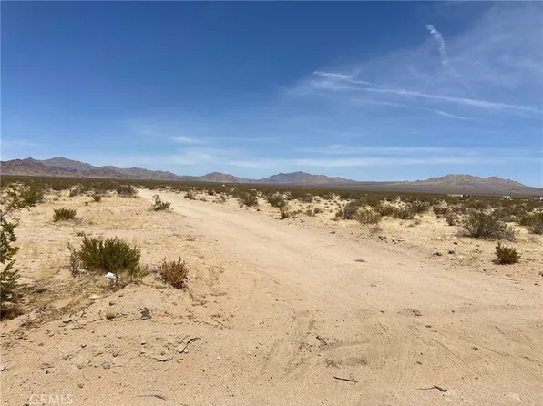 0 N Side Rd, Lucerne Valley, CA 92356