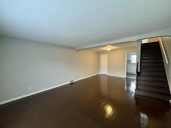 3rd image of 1603 Republic Ave
